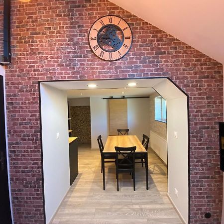 Logements Equipes A Onnaing Avec Espace Balneo En Option Proche Toyota, Autoroute Et Valenciennes 외부 사진