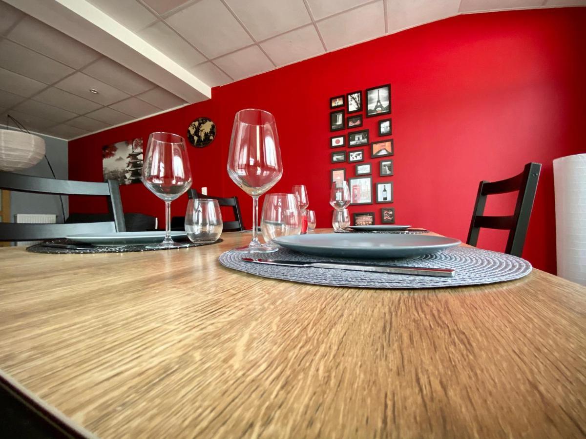 Logements Equipes A Onnaing Avec Espace Balneo En Option Proche Toyota, Autoroute Et Valenciennes 외부 사진