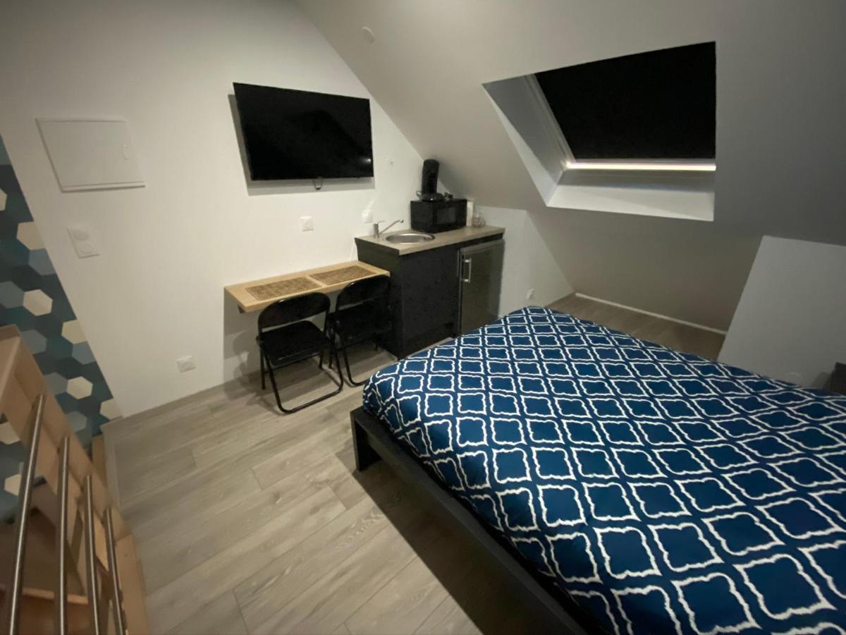 Logements Equipes A Onnaing Avec Espace Balneo En Option Proche Toyota, Autoroute Et Valenciennes 외부 사진
