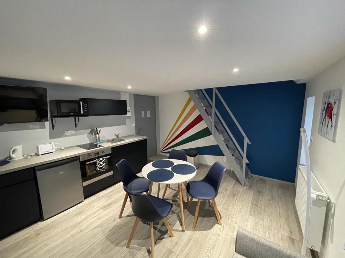 Logements Equipes A Onnaing Avec Espace Balneo En Option Proche Toyota, Autoroute Et Valenciennes 외부 사진