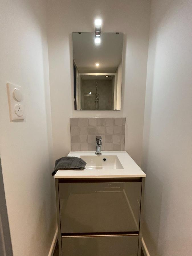 Logements Equipes A Onnaing Avec Espace Balneo En Option Proche Toyota, Autoroute Et Valenciennes 외부 사진