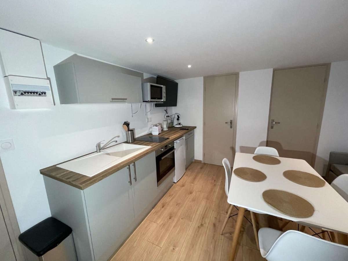 Logements Equipes A Onnaing Avec Espace Balneo En Option Proche Toyota, Autoroute Et Valenciennes 외부 사진