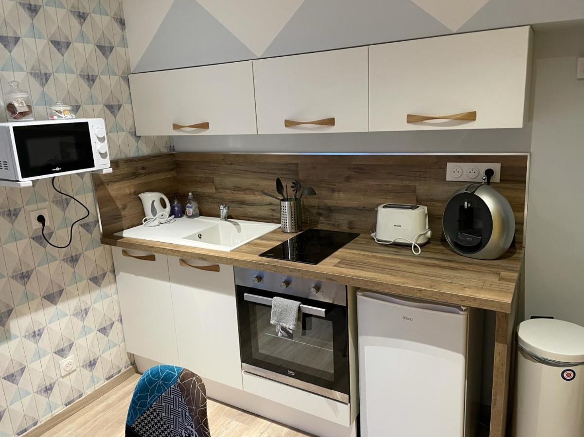Logements Equipes A Onnaing Avec Espace Balneo En Option Proche Toyota, Autoroute Et Valenciennes 외부 사진